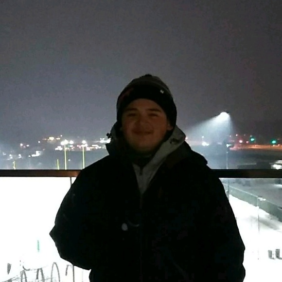 Meet your Posher, Daniel - Picture 1 of 1